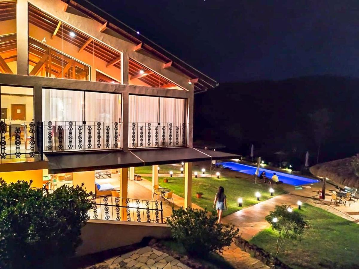 Pousada Fazenda Peroba Rosa Pedregulho Bagian luar foto
